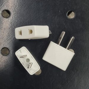 Adaptador común 220V