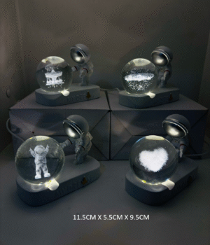 ESFERA MAGICA CRISTAL ASTRONAUTA USB (aleatorio)